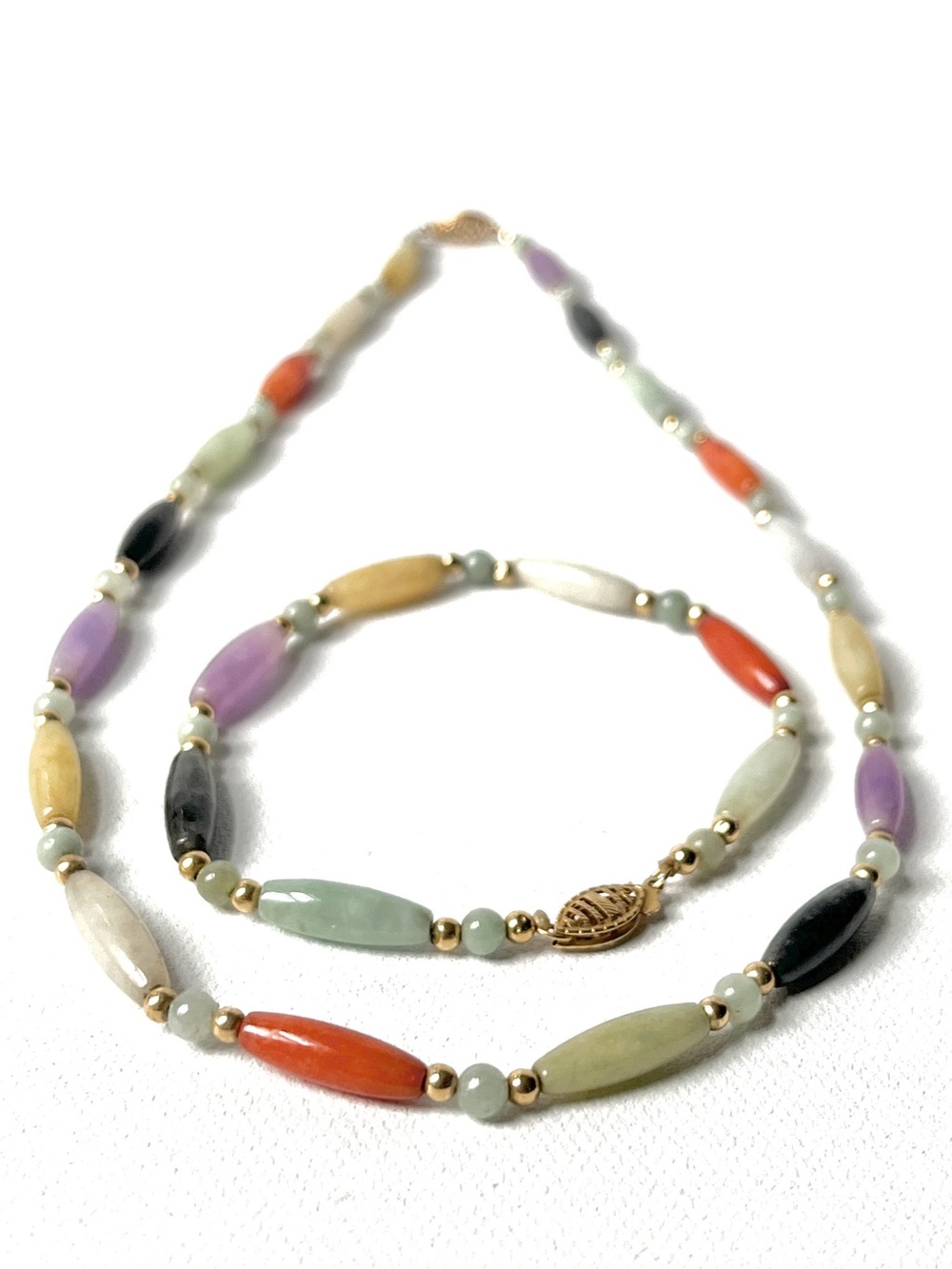 Vtg Multicolor Jade 18" Necklace & 7.5" Bracelet, 14k Gold Beads, Fishhook Clasp
